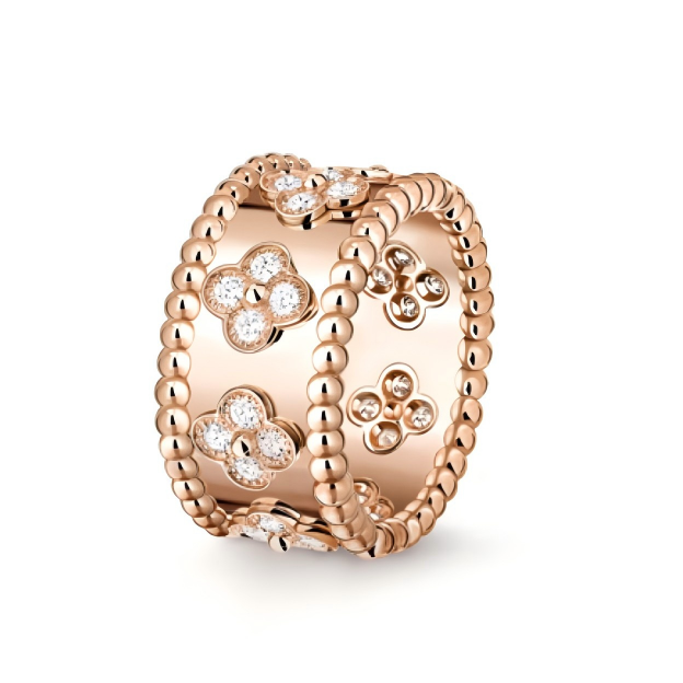 VCA Perlée clovers ring, small model