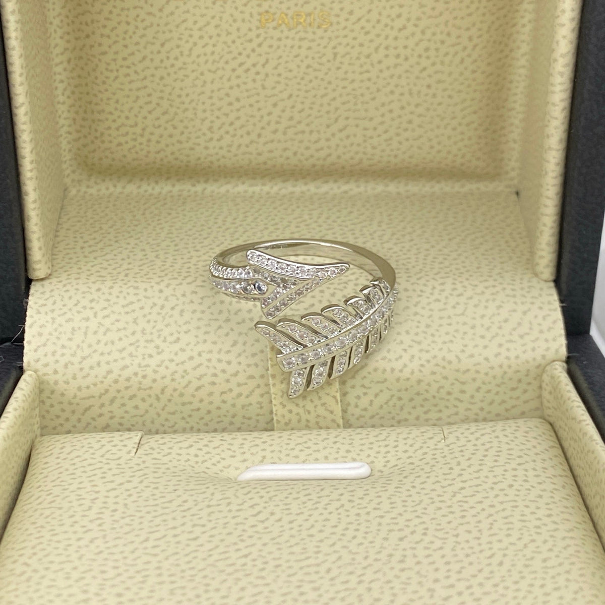 Boucheron Feather Ring