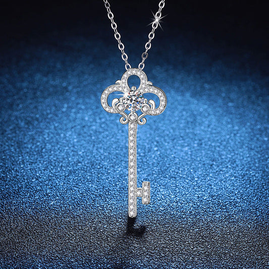 Vintage 3.5cm Key Pendant 1/2CT Moissanite Necklace
